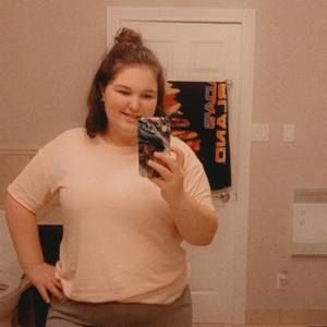 Meet your Posher, Camille